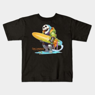 Halloween Beach Surfer Gnarly Skull Kids T-Shirt